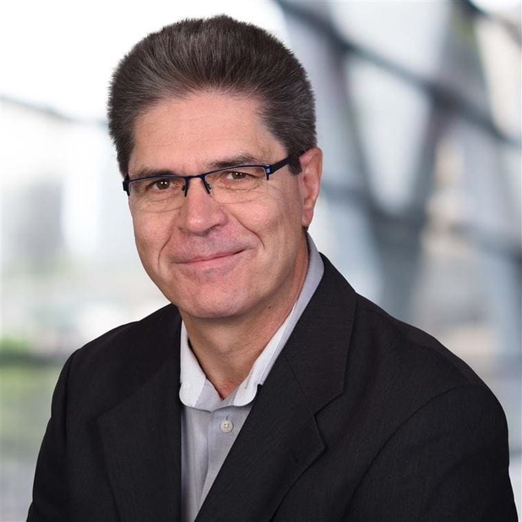 Robert Hartmann Headshot