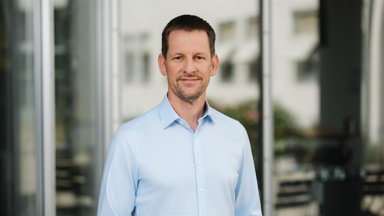 Stefan Textor Headshot