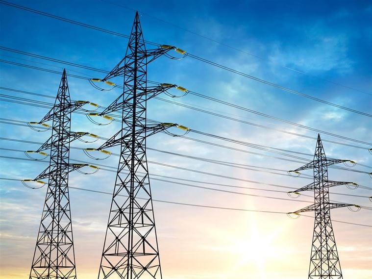 High-voltage transmission line 