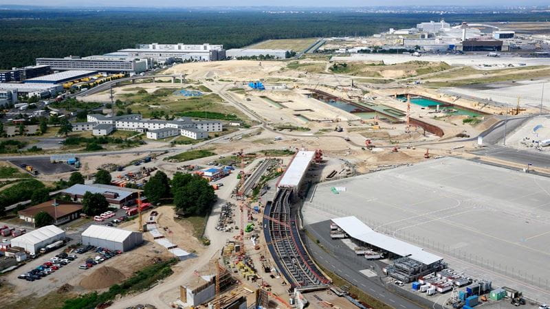 Frankfurt Airport Terminal 3 Contruction