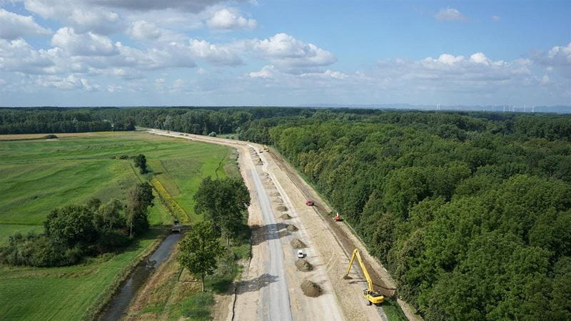 Rhein-Hochwasserdamm Karlsruhe Image