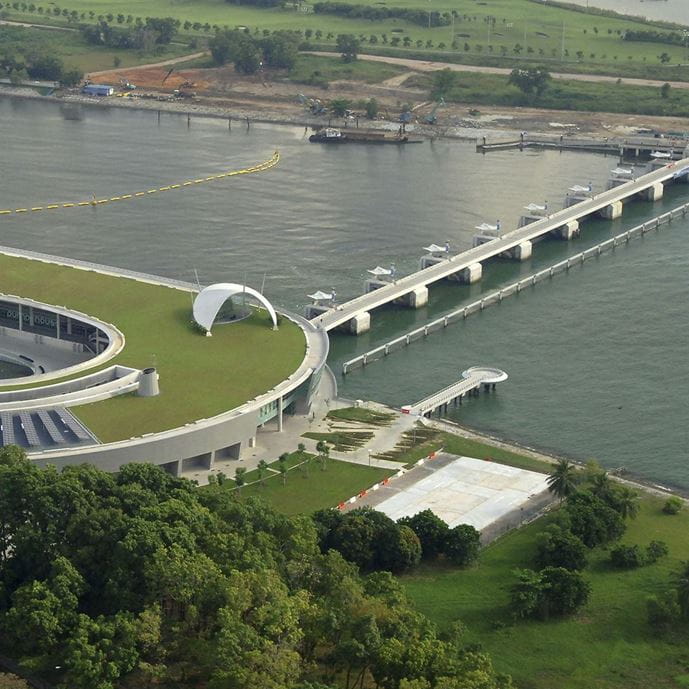 Marina Barrage overview